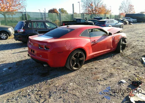 2011 Chevrolet Camaro 1Ss z USA, uszkodzony, nr VIN 2G1FJ1EJ4B9200864